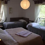 La Raimbaudiere فندق مبيت وإفطار