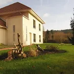 La Raimbaudiere 3* Guigneville-sur-Essonne
