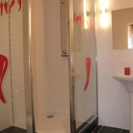 La Raimbaudiere Bed & Breakfast