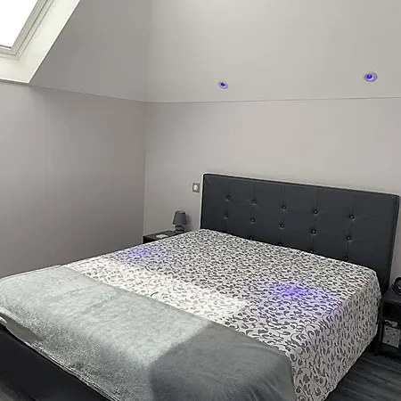 La Raimbaudiere 3* Guigneville-sur-Essonne