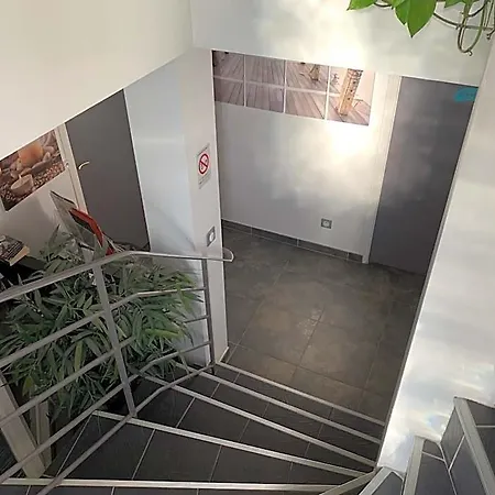 Nocleg ze śniadaniem La Raimbaudiere 3*
