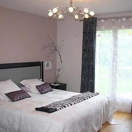 La Raimbaudiere 3* Guigneville-sur-Essonne