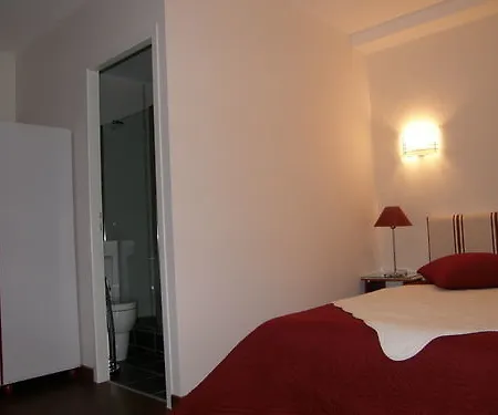 La Raimbaudiere Bed & Breakfast