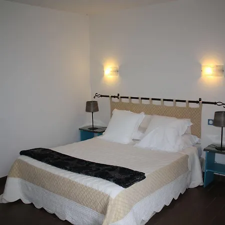 La Raimbaudiere 3* Guigneville-sur-Essonne