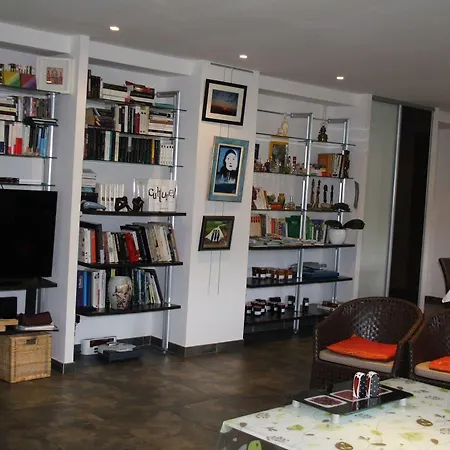 La Raimbaudiere فندق مبيت وإفطار