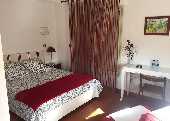 La Raimbaudière Bed & Breakfast 3*